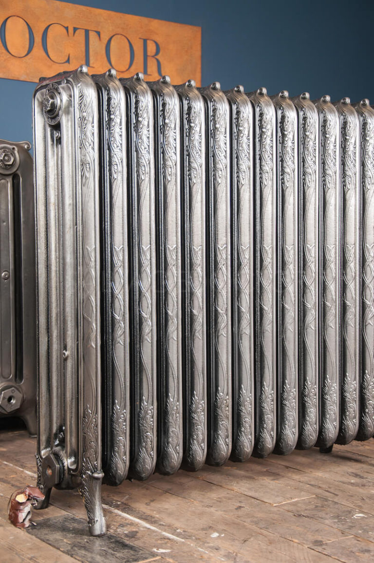 American Radiator Company (ARC) 4 column Ornamental 965mm High & 265mm ...