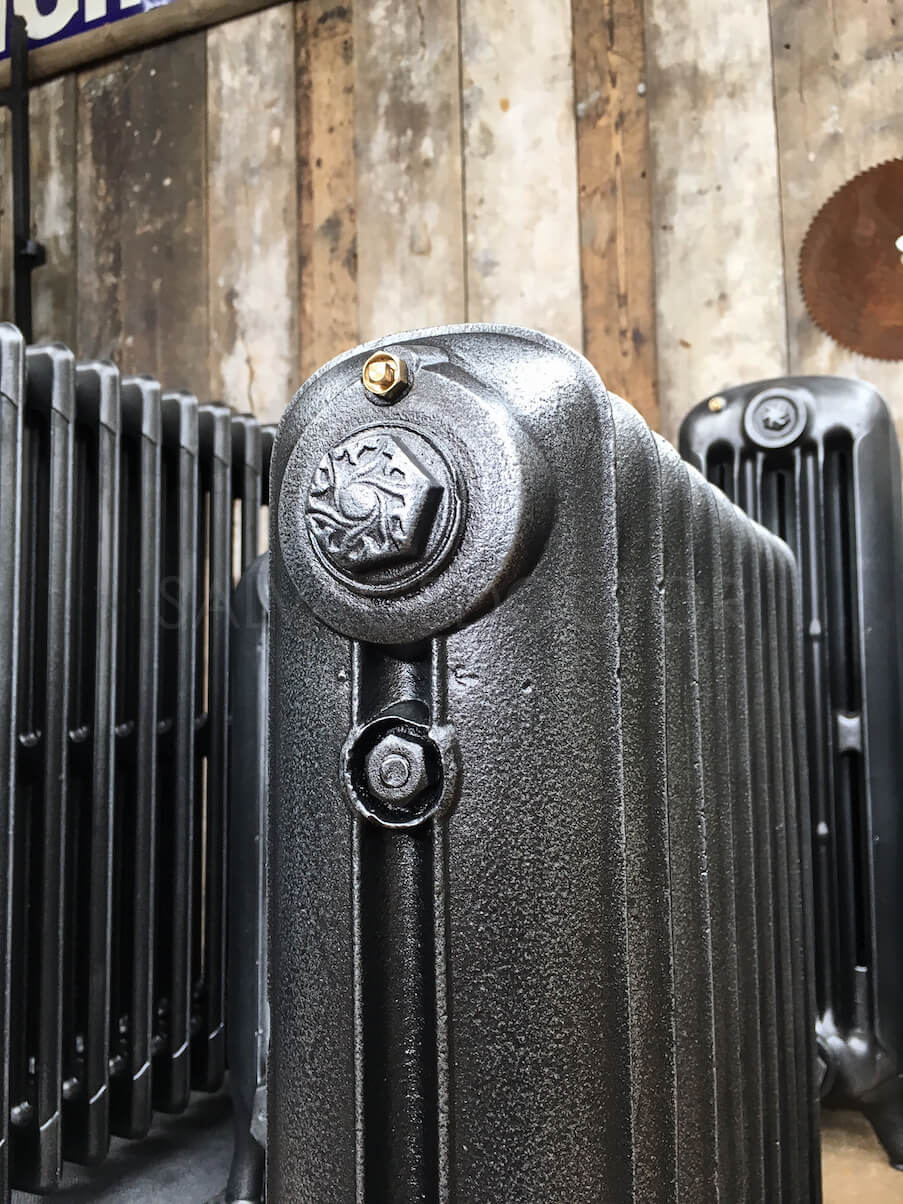 American Radiator Company Single Column Radiator 660mm High Salvage