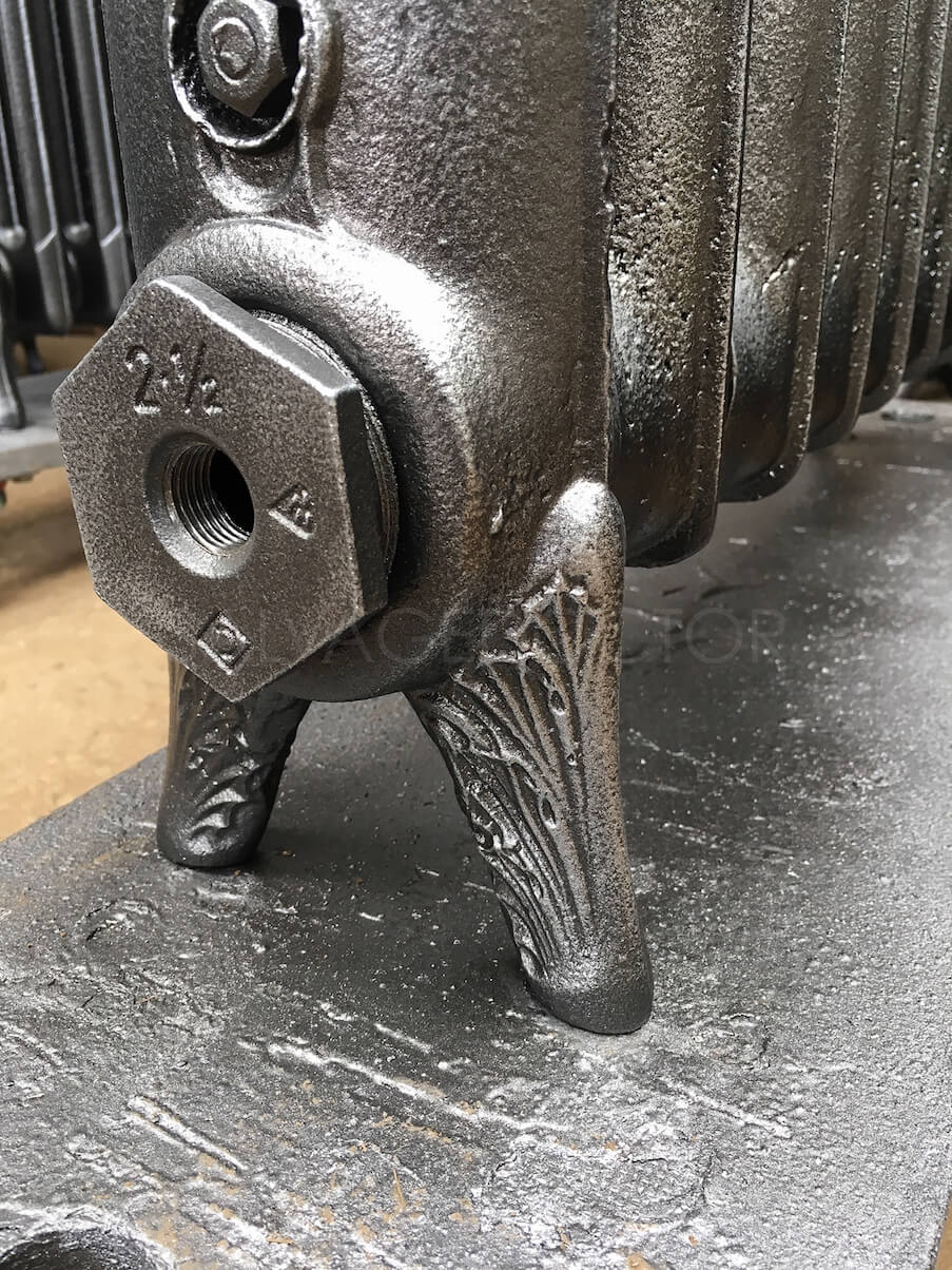 American Radiator Company Single Column Radiator 660mm High Salvage